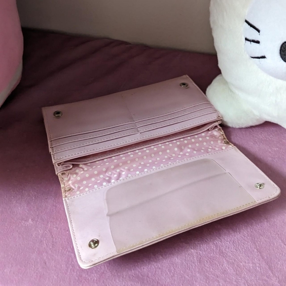 hello kitty wallet - Picture 4 of 8